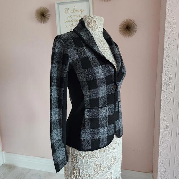 Sweaters - LKNW Margaret O'leary black white gray cardigan sweater Small
